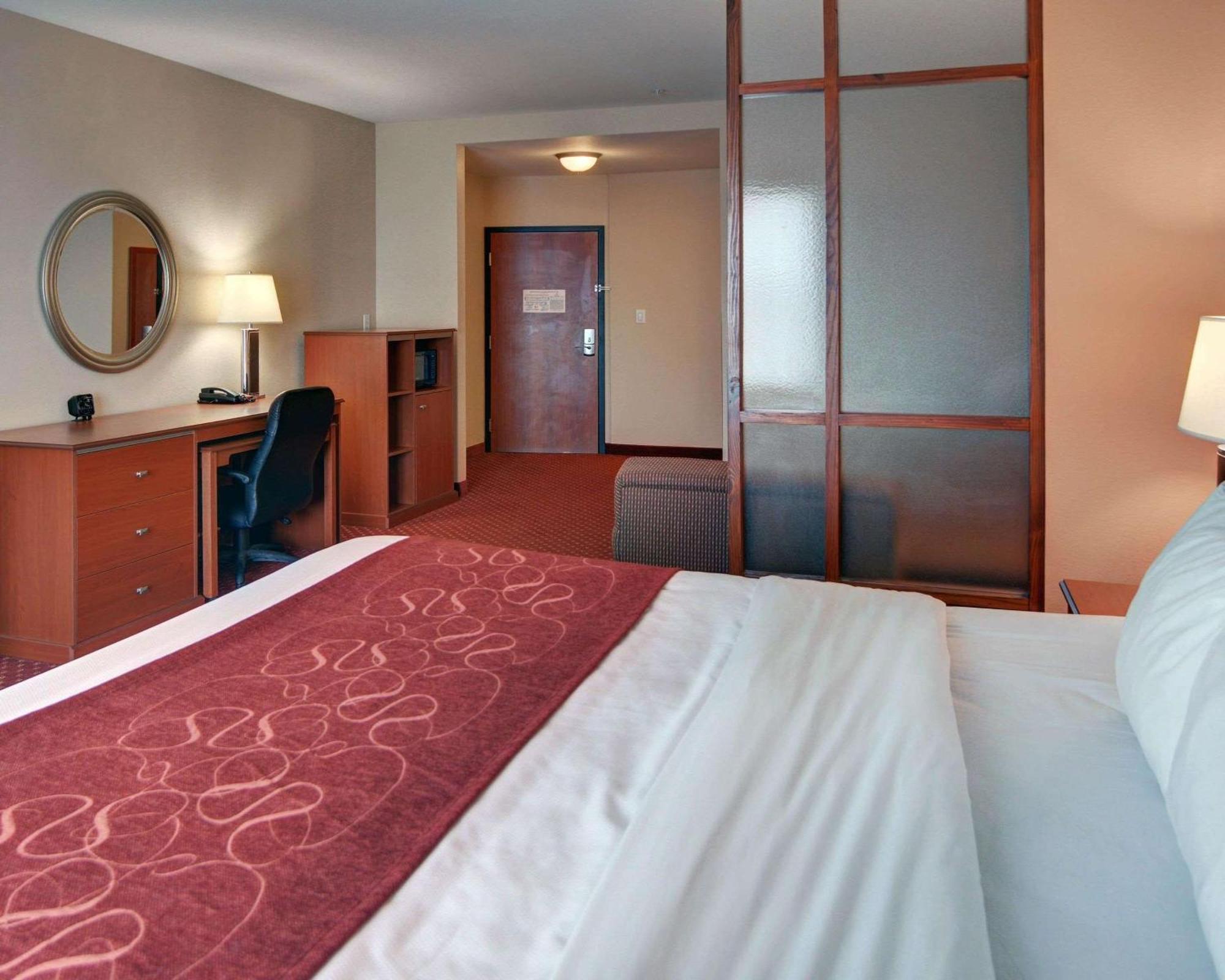 Hotel Quality Near Cedar Creek